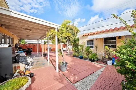 1727 SW 11th Terrace Miami FL 33135