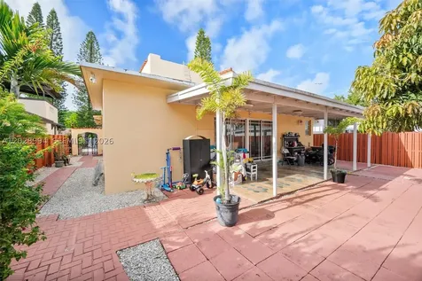 1727 SW 11th Terrace Miami FL 33135
