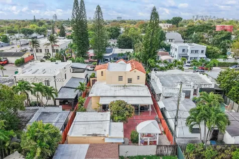 1727 SW 11th Terrace Miami FL 33135