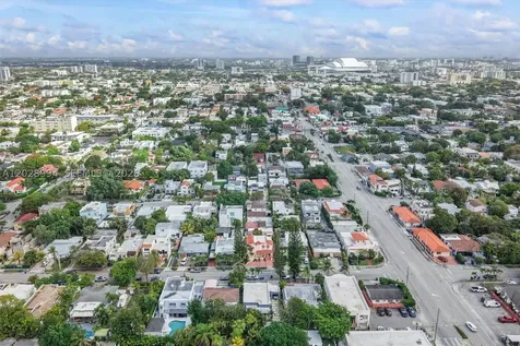 1727 SW 11th Terrace Miami FL 33135
