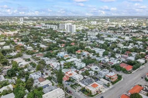 1727 SW 11th Terrace Miami FL 33135