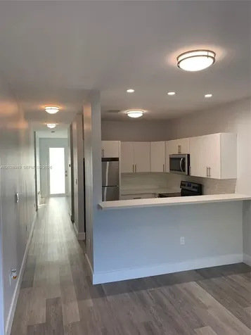 807 E 28th Street Hialeah FL 33013