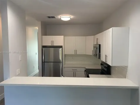 807 E 28th Street Hialeah FL 33013