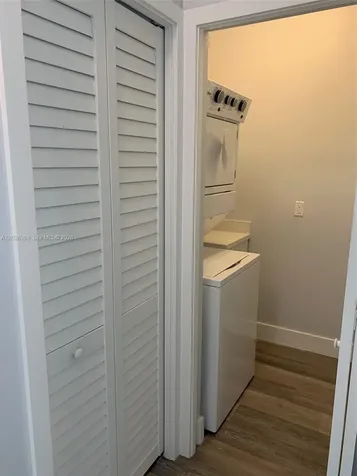 807 E 28th Street Hialeah FL 33013