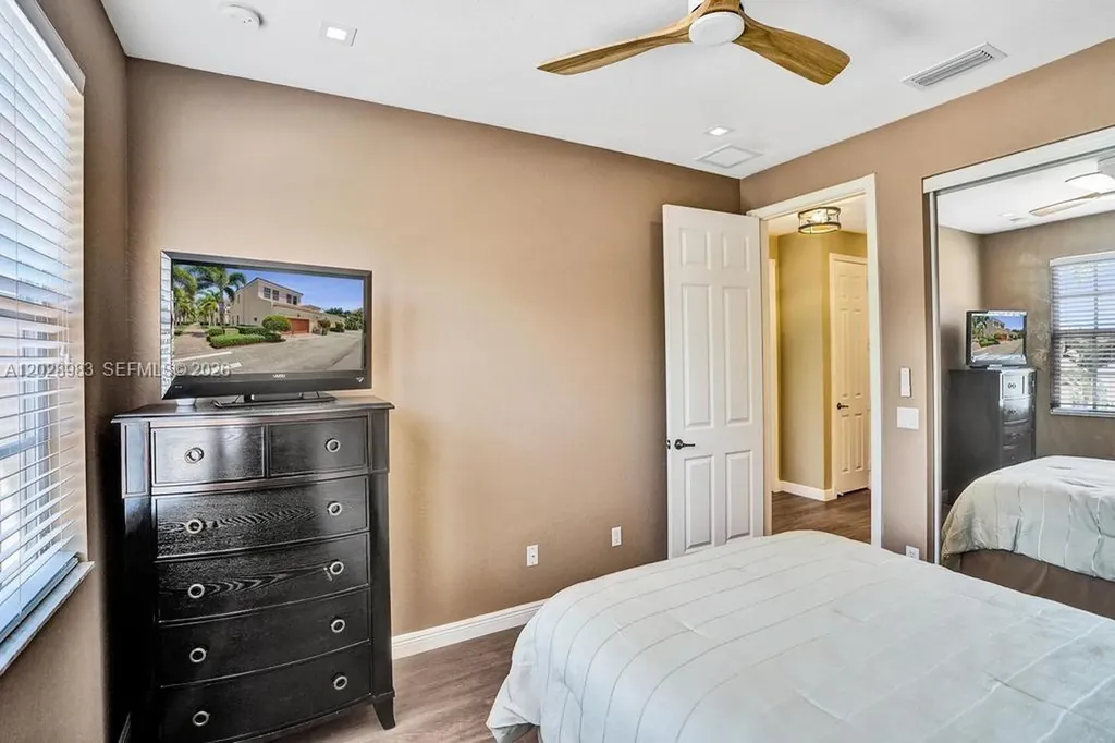823 NW 82nd Lane Boca Raton FL 33487