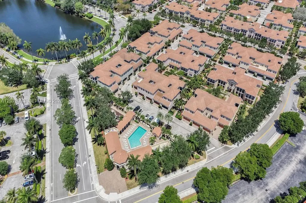 823 NW 82nd Lane Boca Raton FL 33487