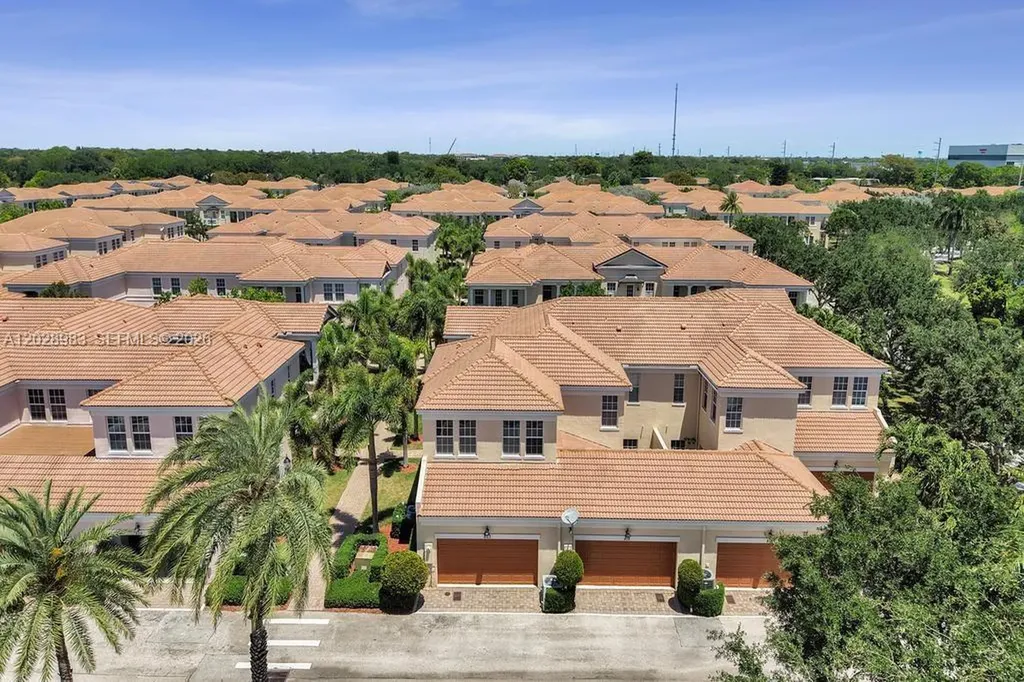 823 NW 82nd Lane Boca Raton FL 33487