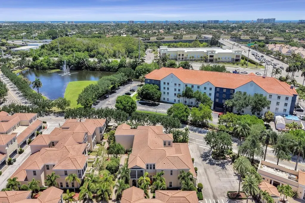 823 NW 82nd Lane Boca Raton FL 33487