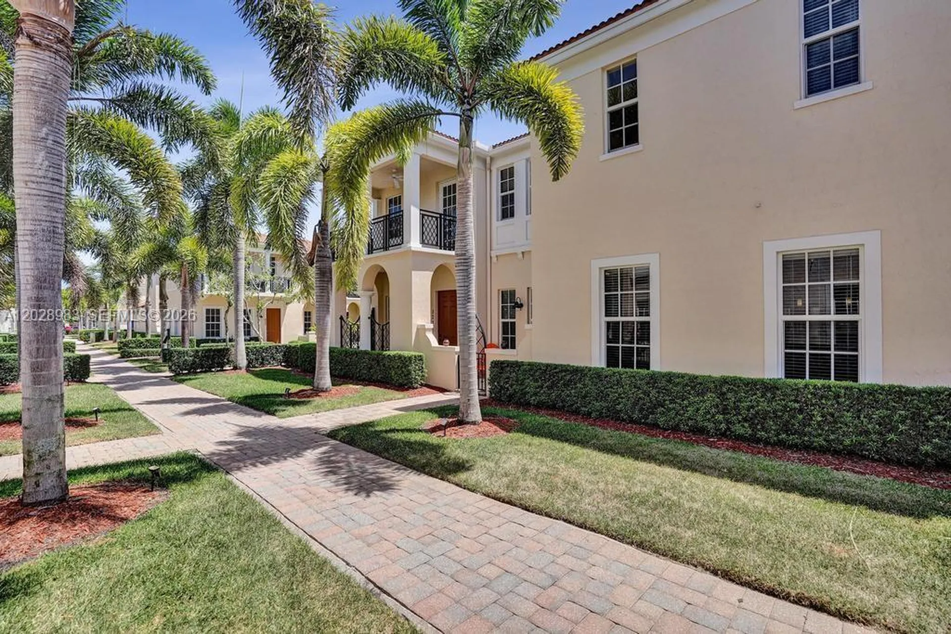 823 NW 82nd Lane Boca Raton FL 33487