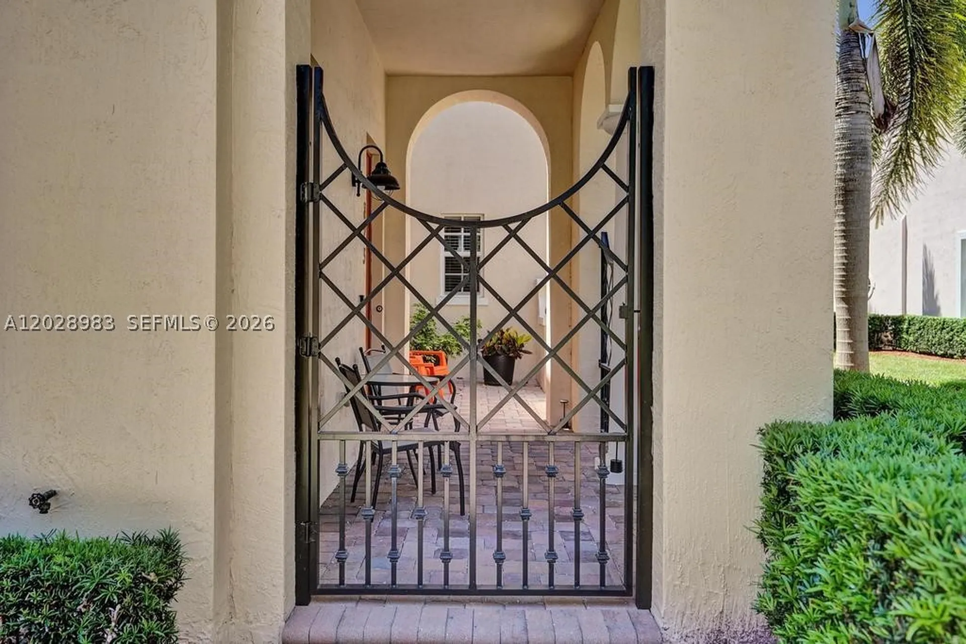823 NW 82nd Lane Boca Raton FL 33487