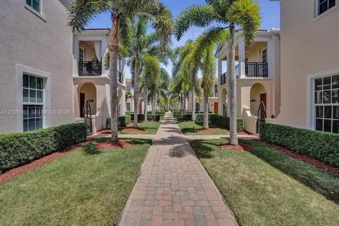 823 NW 82nd Lane Boca Raton FL 33487