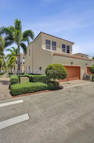 823 NW 82nd Lane Boca Raton FL 33487