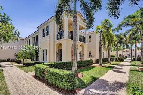 823 NW 82nd Lane Boca Raton FL 33487