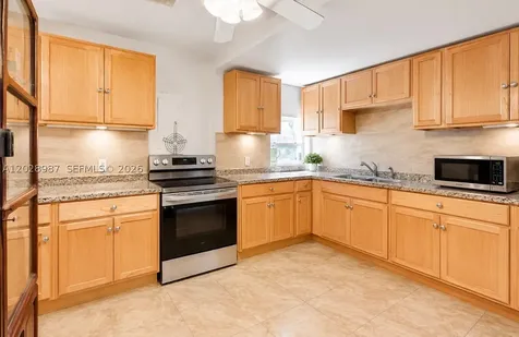 3315 NW 11th Avenue Miami FL 33127