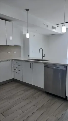 999 SW 1st Avenue Miami FL 33130