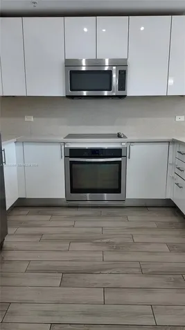 999 SW 1st Avenue Miami FL 33130