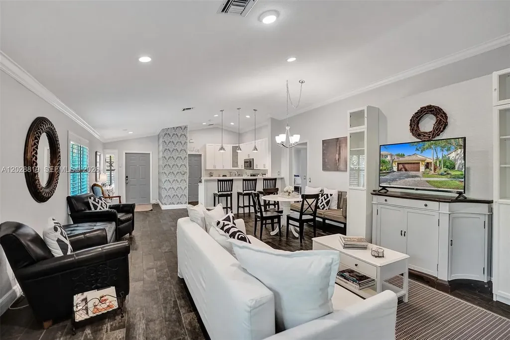 1479 Sunset Way Weston FL 33327