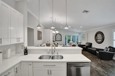 1479 Sunset Way Weston FL 33327