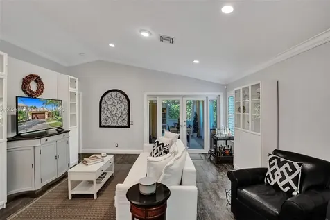 1479 Sunset Way Weston FL 33327