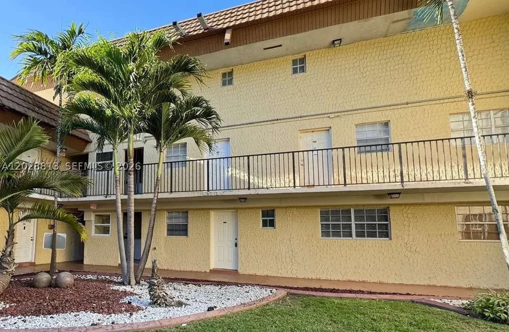 8600 SW 109th Avenue Miami FL 33173
