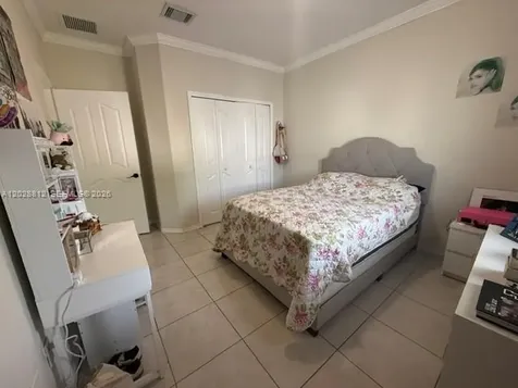 4636 SW 164th Place Miami FL 33185