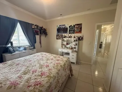 4636 SW 164th Place Miami FL 33185