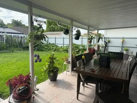 4636 SW 164th Place Miami FL 33185