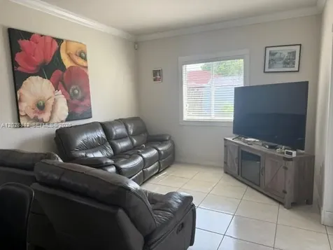 4636 SW 164th Place Miami FL 33185