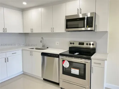 16950 W Dixie Highway North Miami Beach FL 33160