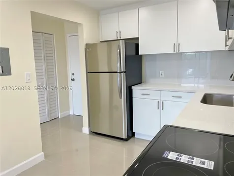 16950 W Dixie Highway North Miami Beach FL 33160