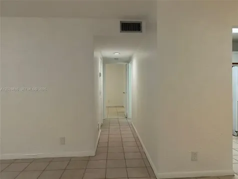 10441 Mahogany Key Circle Miami FL 33196