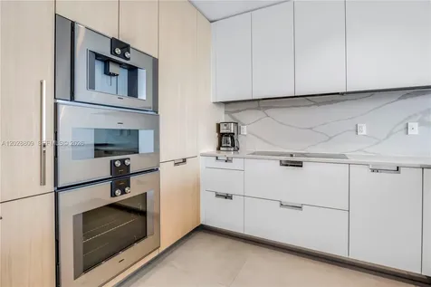 15701 Collins Avenue Sunny Isles Beach FL 33160