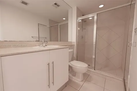 325 S Biscayne Boulevard Miami FL 33131