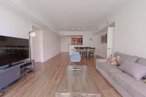 325 S Biscayne Boulevard Miami FL 33131