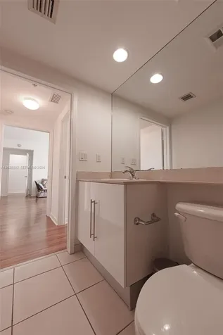 325 S Biscayne Boulevard Miami FL 33131