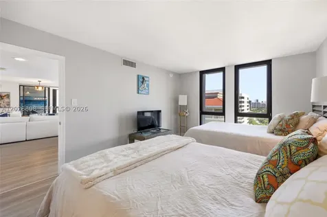 5380 N Ocean Drive Singer Island FL 33404