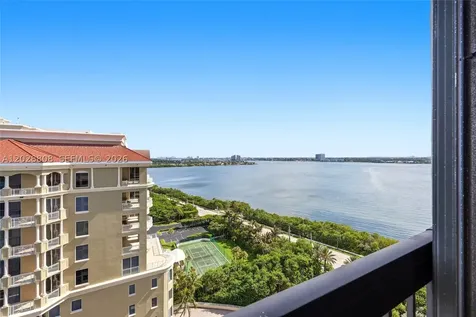 5380 N Ocean Drive Singer Island FL 33404