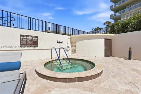 5380 N Ocean Drive Singer Island FL 33404