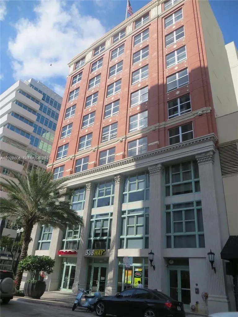 111 E Flagler Street Miami FL 33131