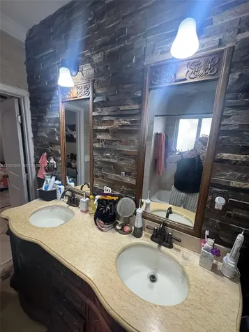 6134 SW 22nd Street Miami FL 33155