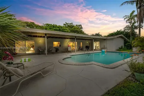 16420 SW 81st Avenue Palmetto Bay FL 33157