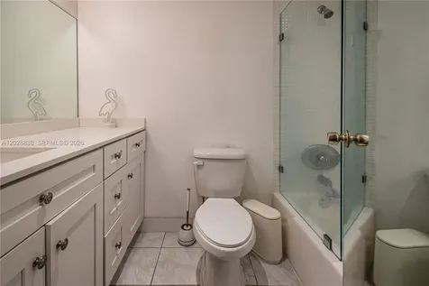 800 West Avenue Miami Beach FL 33139