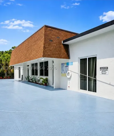 16851 NE 23rd Avenue North Miami Beach FL 33160