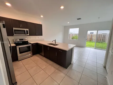1030 SE 26th Terrace Homestead FL 33035