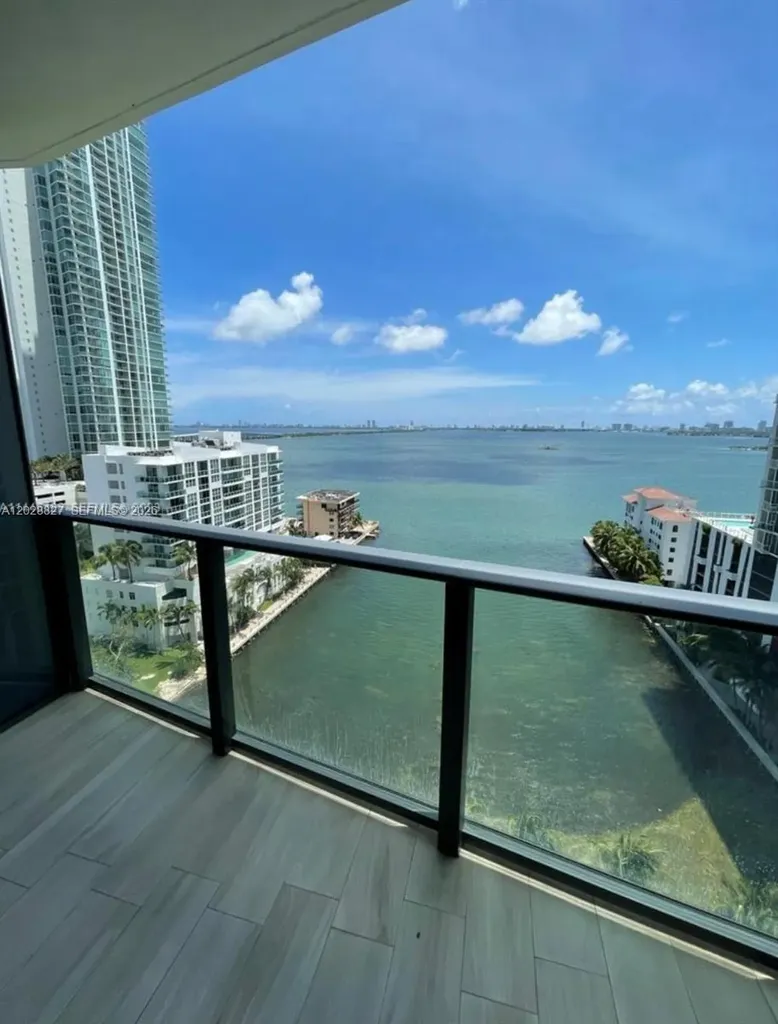 460 NE 28th Street Miami FL 33137