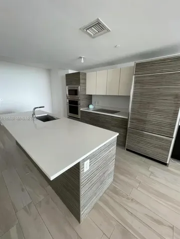 460 NE 28th Street Miami FL 33137