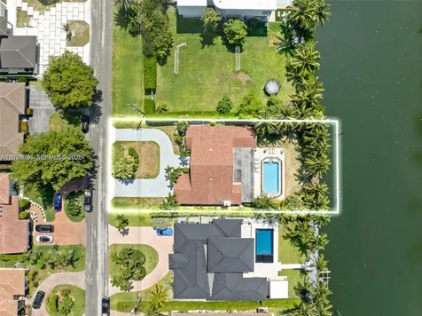 413 Holiday Drive Hallandale Beach FL 33009