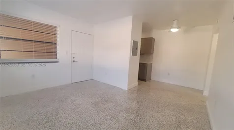 34 E 21st Street Hialeah FL 33010