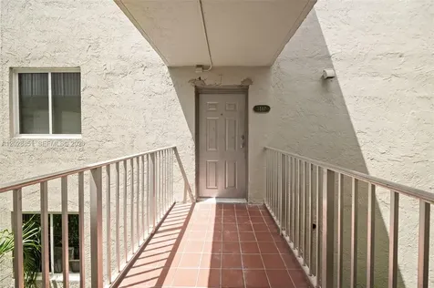 10090 NW 80th Court Hialeah Gardens FL 33016
