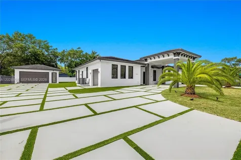 152 NW 165th Street Miami FL 33169